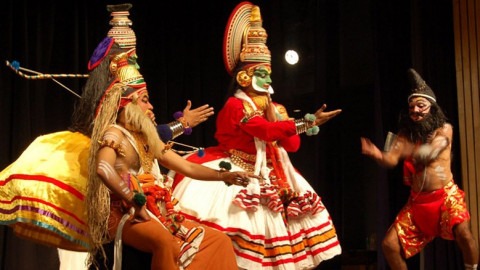 Kerala tour package from delhi