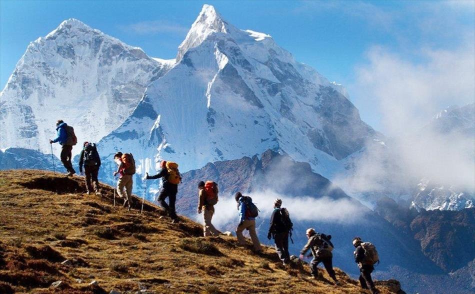 Kashmir tour package from delhi