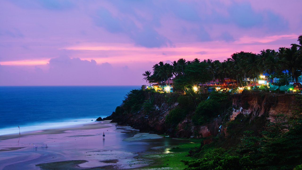 Kerala tour package from delhi 