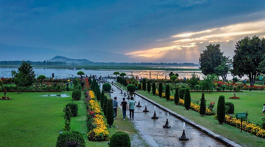 Delhi to kashmir tour 