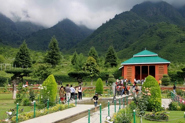 Delhi to kashmir tour 