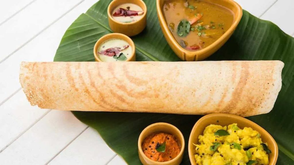 Kerala tour package from delhi